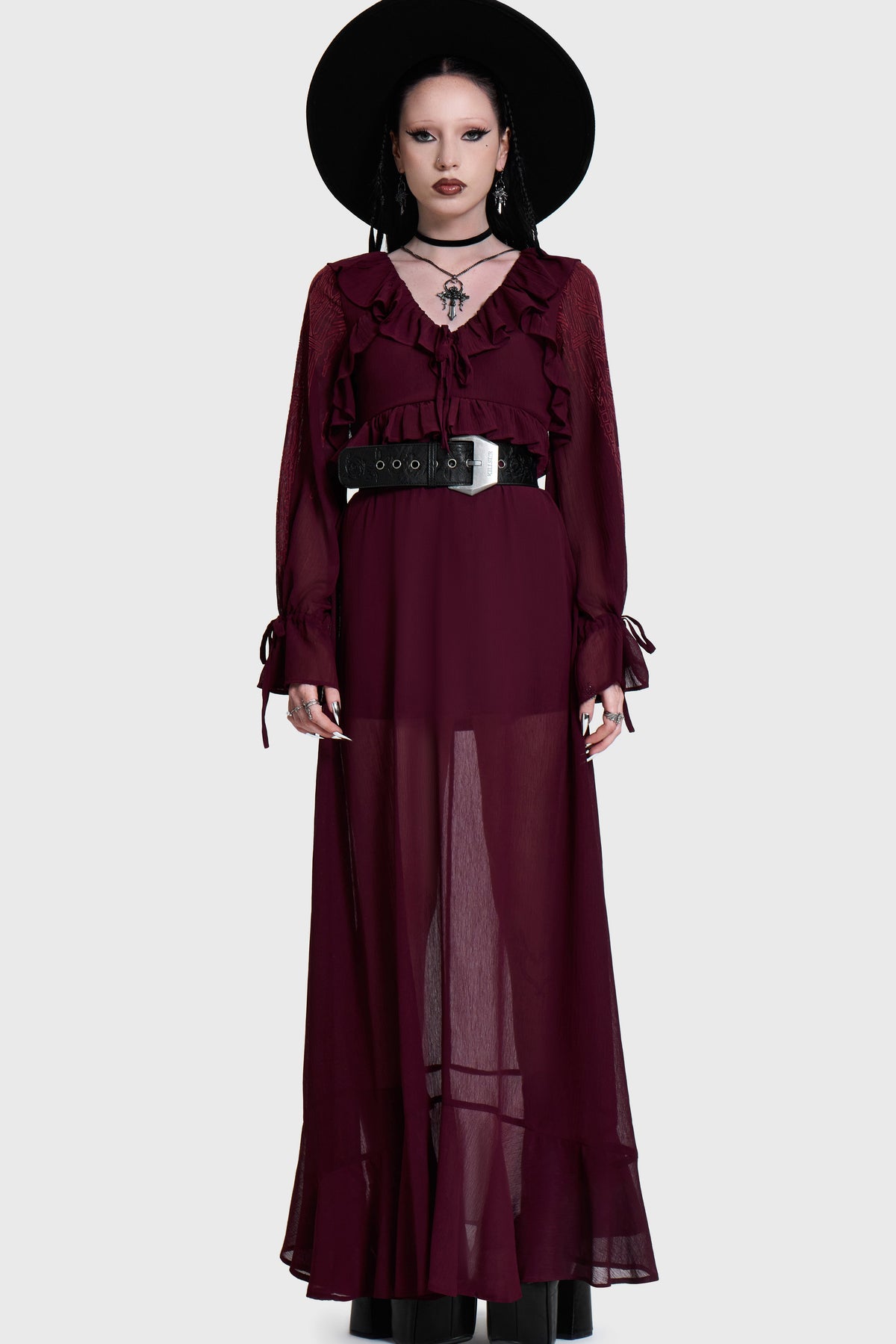 Aethera Vanta Maxi Dress