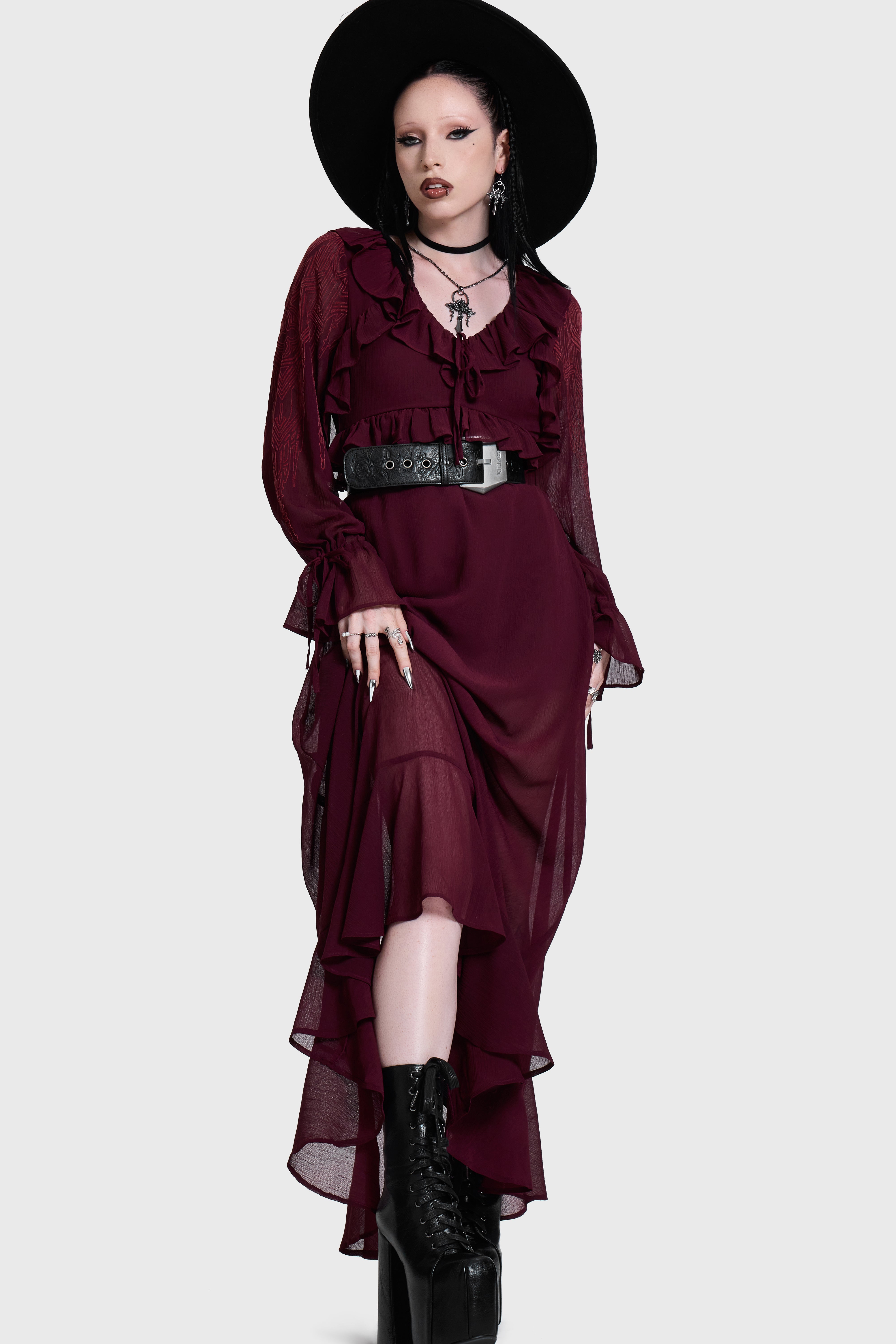 Aethera Vanta Maxi Dress