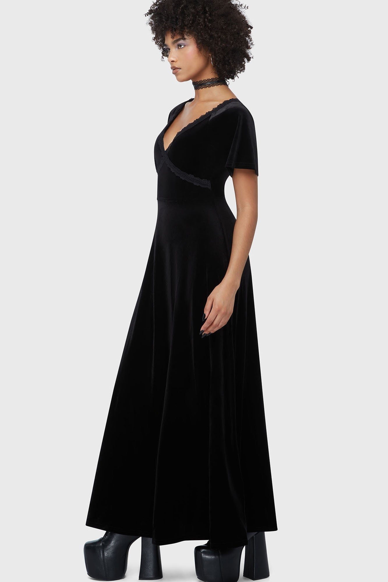 Echelia's Muse Maxi Dress