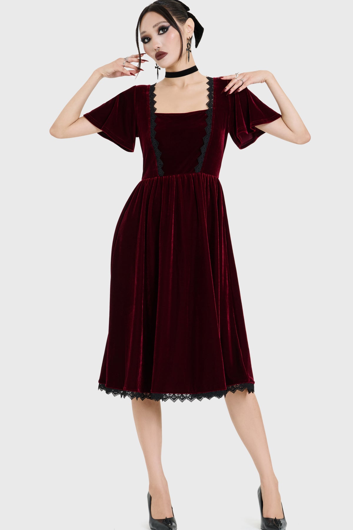 HEXINA'S CURSE VELVET MIDI DRESS