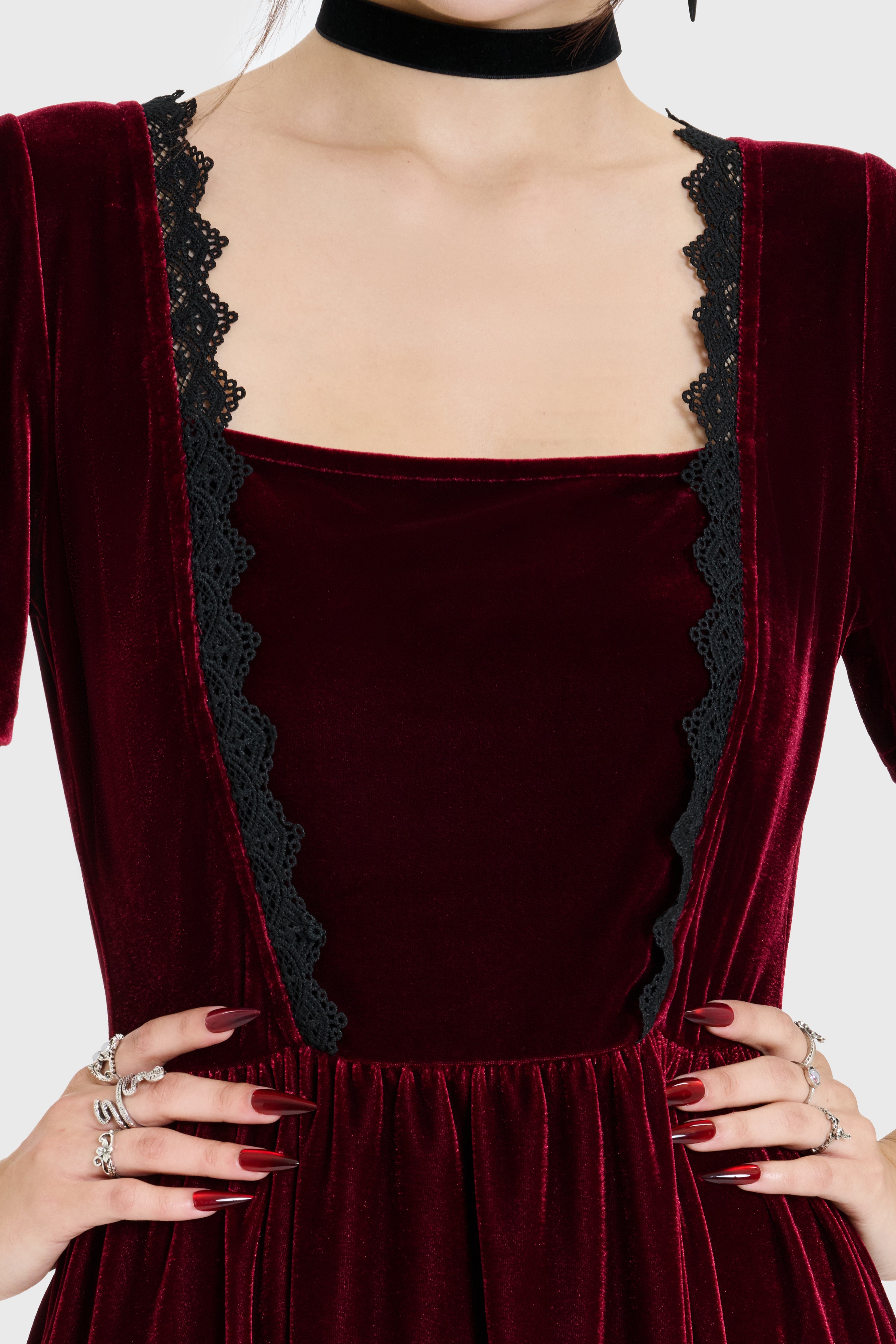 HEXINA'S CURSE VELVET MIDI DRESS