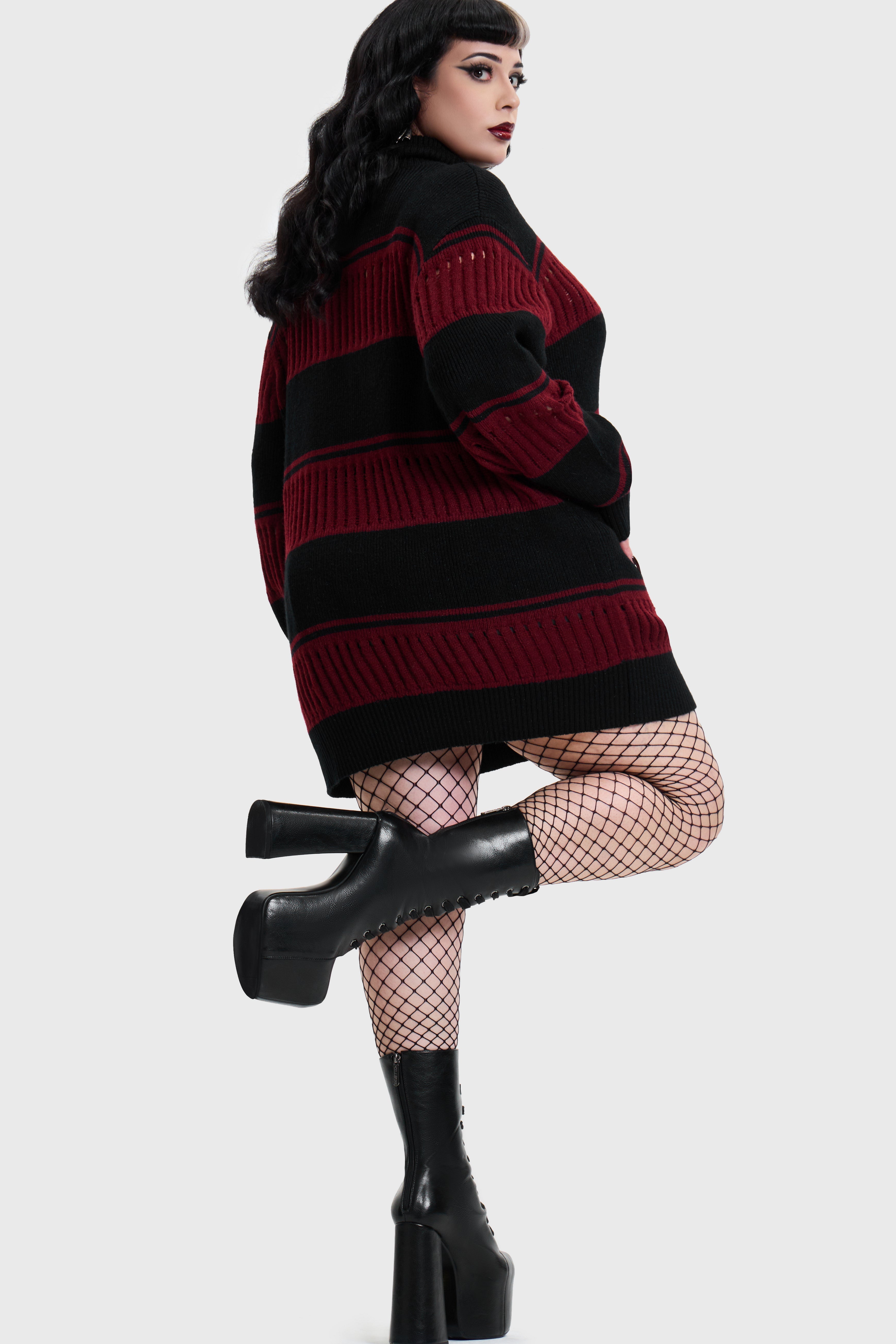 NOIRA KNITTED SWEATER